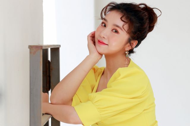 가수 차오루가 중국에서 라이브 커머스로 매출 10억원을 달성했다고 밝혔다. 사진은 2018년 방송된 라이프타임 '업! 프리티'에 출연한 그룹 피에스타 출신 차오루가 라운드 인터뷰에 참석한 모습. /사진=머니투데이