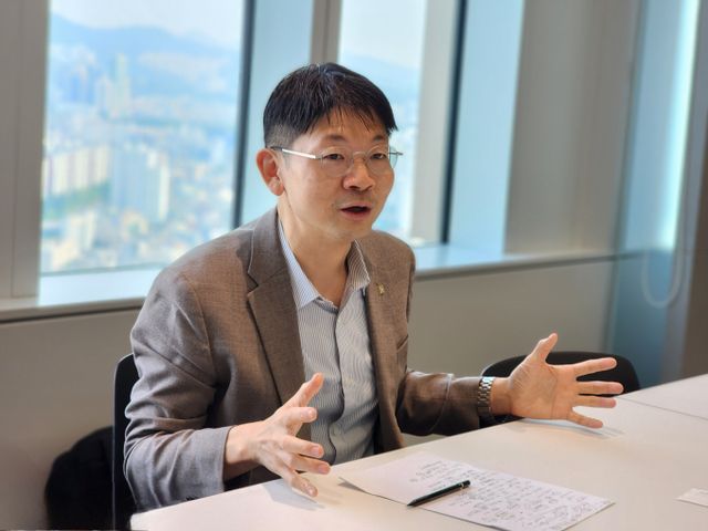 오건영 단장은 국내 기업들이 미국의 관세율만 집중하기보다 새로운 시장이 열릴 가능성을 타진하는 게 중요하다고 조언했다./사진=머니S