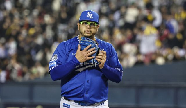 삼성 라이온즈 아리엘 후라도가 KT위즈와의 경기에 선발 등판한다. 사진은 2025시즌 삼성 라이온즈에서 활약한 아리엘 후라도의 모습. /사진=뉴스1