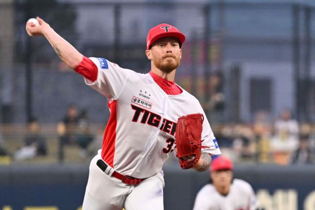 애덤 올러가 KIA타이거즈의 위닝시리즈를 위해 선발 마운드에 오른다. 사진은 2025시즌 KIA타이거즈에서 활약한 애덤 올러의 모습. /사진=뉴시스 /사진=