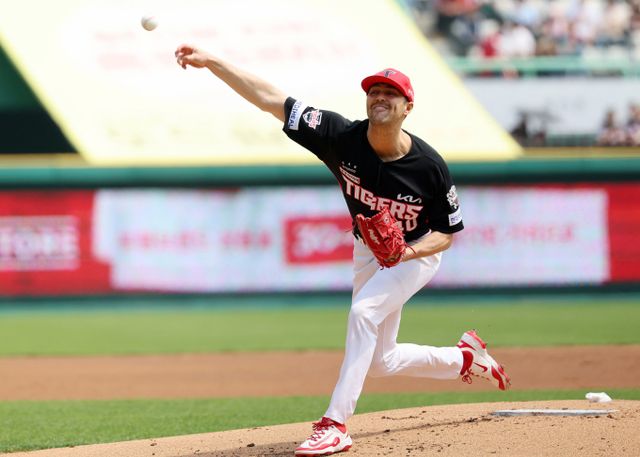 제임스 네일이 두산 베어스와의 3연전 첫 경기에 선발 등판한다. 사진은 KIA타이거즈에서 활약한 제임스 네일의 모습. /사진=뉴시스