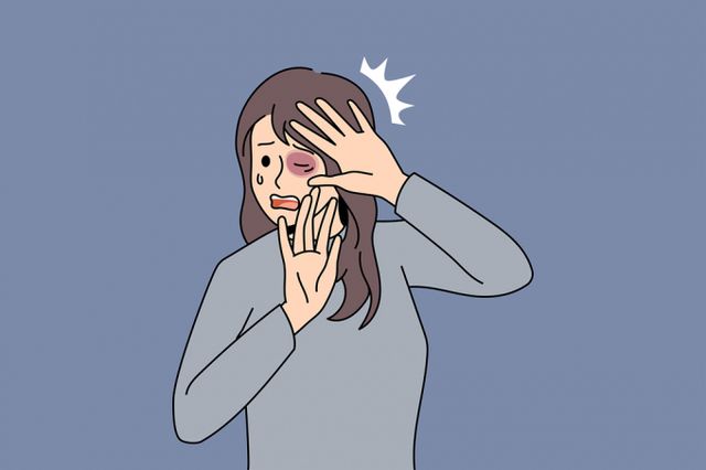 오랜 기간 양말 기부 활동을 해 온 아내에게 폭행과 협박을 한 50대 남편이 항소심 법원에서도 실형을 선고받았다. 해당 삽화는 기사내용과 무관함. /삽화=이미지투데이