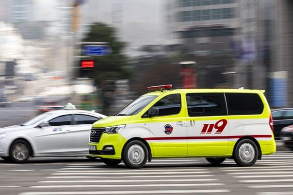서울 서대문구 홍은동에서 발생한 교통사고로 11명이 경상을 입고 홍은동과 연희동 일대 정전이 발생했다. 사진은 기사의 이해를 돕기 위한 자료 사진. /사진=이미지투데이