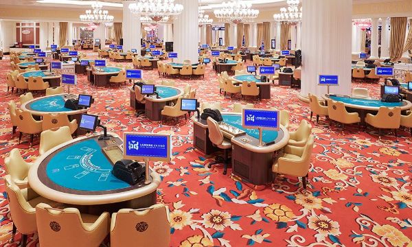 제주 한 카지노에서 외국인 관광객이 2억원이 넘는 잭팟을 터뜨렸다. 사진은 제주 신화월드 랜딩카지노 내부 전경. /사진=머니투데이(신화월드 제공)