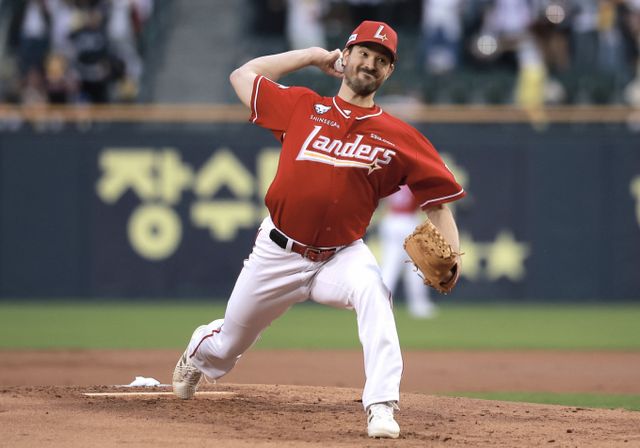 3연승을 달린 SSG랜더스가 드류 앤더슨을 선발로 예고했다. 사진은 SSG랜더스에서 활약 중인 투수 드류 앤더슨의 모습. /사진=뉴시스