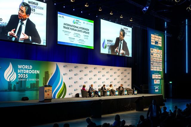 현대차그룹이 '월드 하이드로젠 서밋 2025' 참가했다. 사진은 장재훈 현대차그룹 부회장이 지난 21일(현지시각) 열린 '월드 하이드로젠 서밋 2025' IHTF 패널 토론에 나섰던 모습. /사진=현대차그룹