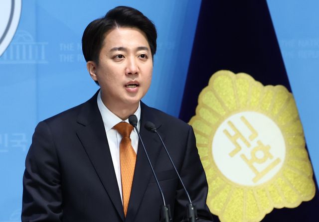 사진은 지난 22일 서울 국회 소통관에서 긴급 기자회견을 진행한 이준석 후보. /사진=뉴스1