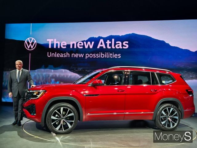 폭스바겐코리아가 신형 아틀라스를 앞세워 최근 수요가 증가하고 있는 대형 SUV 시장 공략에 나선다./사진=김이재 기자