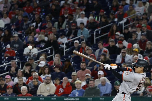 샌프란시스코 자이언츠 이정후가 멀티히트를 기록했지만 팀의 패배를 막지 못했다. 사진은 샌프란시스코 자이언츠에서 활약 중인 이정후의 모습. /사진=로이터