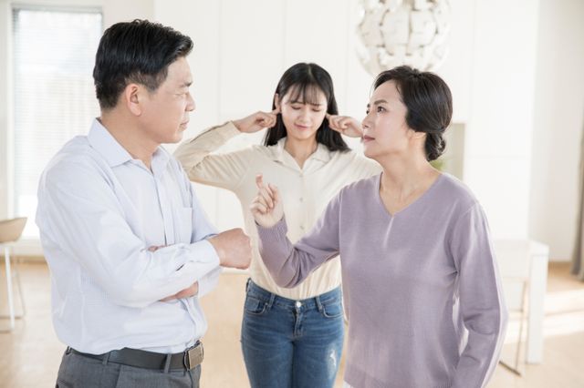 아픈 부모를 돌보지 않은 자식들이 부모님 명의로 돼 있던 땅 보상금이 나오자 돈을 요구했다. 사진은 기사의 이해를 돕기 위한 자료 사진. /사진=이미지투데이