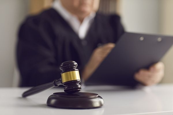 부부싸움을 말리는 부친을 무참히 살해한 40대 한국인 남성이 베트남에서 사형을 선고받았다. 사진은 기사 내용과 직접적인 관련이 없음. /사진=이미지투데이