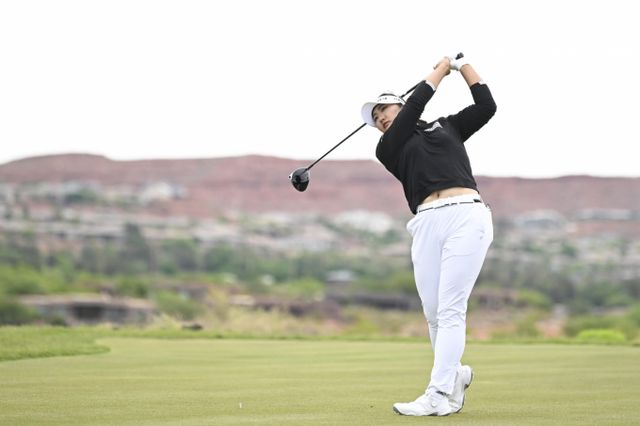 유해란이 4일(현지시각) 미 유타주 아이빈스 블랙 데저트 리조트에서 열린 미국여자프로골프(LPGA) 투어 신설 대회 블랙 데저트 챔피언십 9번 홀에서 티샷하고 있다./사진=뉴스1 /사진=민경찬