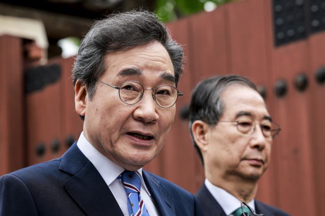 무소속 대선 예비후보인 한덕수 전 국무총리와 이낙연 새미래민주당 상임고문이 6일 오찬 회동을 갖고 정치 위기 극복 방안과 개헌의 필요성에 대해 의견을 모았다. /사진=뉴시스