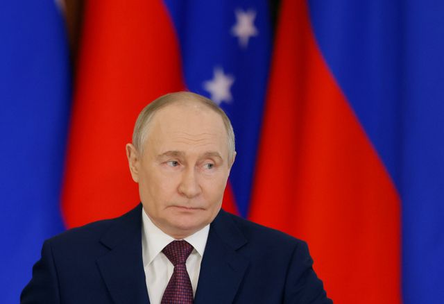 러시아가 제2차 세계대전 승리를 기념하는 전승절을 맞아 우크라이나와의 전쟁에 대해 3일 휴전을 발효했다. 사진은 블라디미르 푸틴 러시아 대통령이 지난 7일(현지시각) 러시아 모스크바 크렘린궁에서 니콜라스 마두로 베네수엘라 대통령과의 회담 후 서명식에 참석한 모습. /사진=로이터