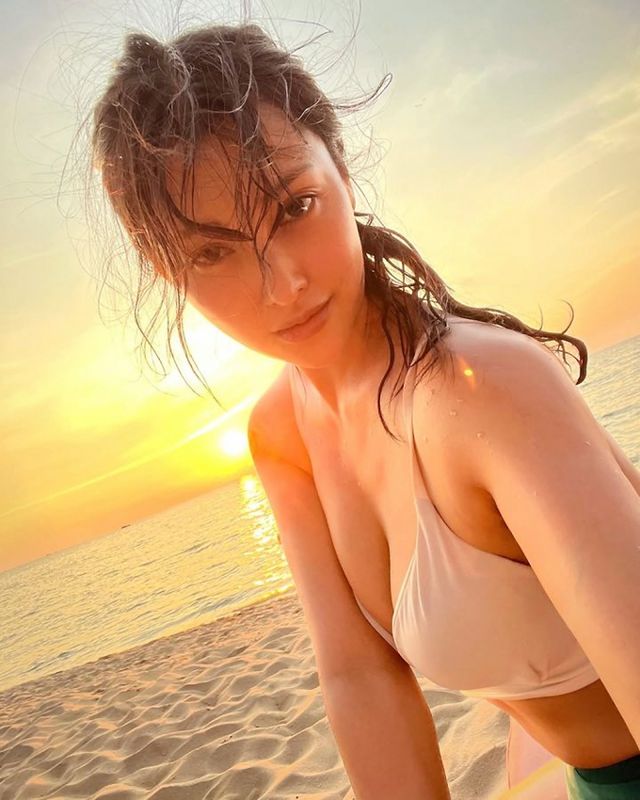 그룹 카라 멤버 박규리가 휴가 사진으로 근황을 전했다. 사진은 바닷가 배경으로 셀카를 찍은 박규리 모습. /사진=박규리 인스타그램 캡처