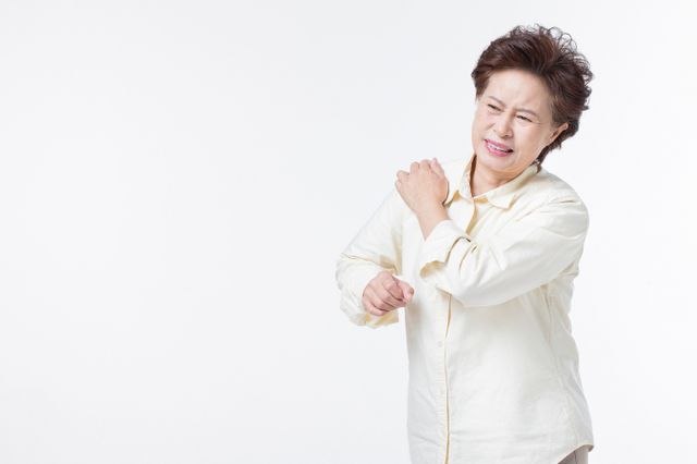 오십견의 진단법과 치료법이 주목된다. 사진은 기사 내용과 무관함. /사진=이미지투데이 