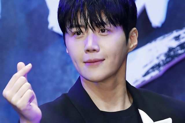 배우 김선호가 생일을 맞아 자립준비청년을 위해 기부를했다. 사진은 지난해 7월15일 배우 김선호가 서울 강남구 그랜드 인터컨티넨탈 서울 파르나스에서 열린 디즈니+ 오리지널 시리즈 '폭군' 제작보고회에서 포즈를 취하고 있는 모습. /사진=뉴스1