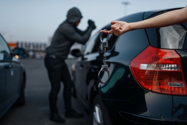 충북 청주에서 납치 사건이 발생해 경찰이 용의자를 2시간 30분 만에 붙잡았다. 사진은 기사의 이해를 돕기 위한 자료 사진. /사진=클립아트코리아