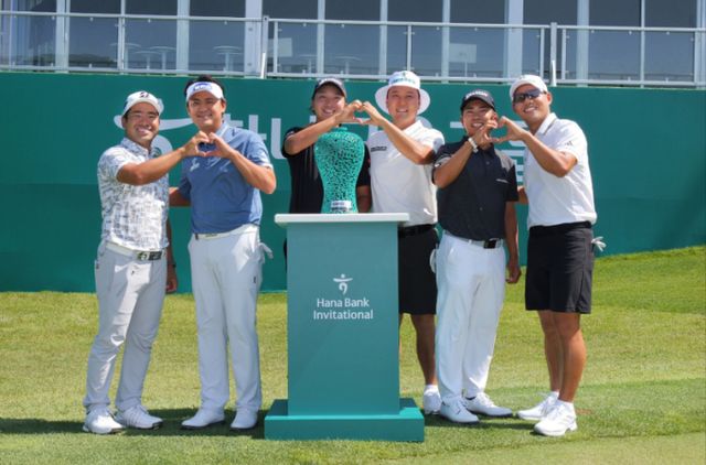 하나은행 인비테이셔널에 참가한 한일 선수들이 우승을 다짐하며 기념 촬영을 하고 있다. (왼쪽부터) 히가 카즈키, 박상현, 오기소 타카시, 함정우, 쇼겐지 타츠노리, 문도엽 선수./사진=하나은행