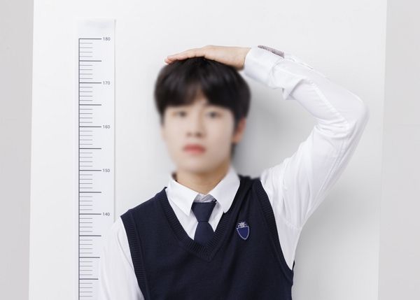 실제로 자신의 키에 만족하지 않는 남성이 질투심이 많고 공격적으로 행동한다는 연구 결과가 나왔다. 사진은 기사 내용과 직접적인 관련이 없음. /사진=클립아트코리아