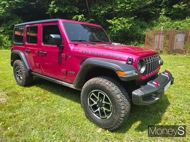 지프 랭글러 '루비콘'은 험로 주행에 초점을 맞춘 최상위 오프로드 트림이며 부분 변경을 거쳐 지난해 국내 시장에 출시됐다. /사진=김이재 기자