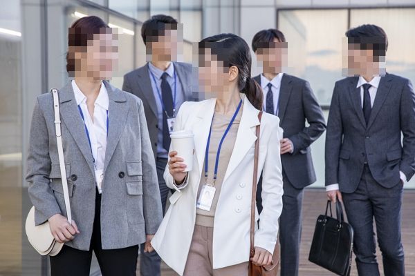 오는 10월10일이 임시공휴일로 지정될 지 직장인들의 기대감이 커지고 있다. 사진은 기사의 이해를 돕기 위한 자료 사진. /사진=클립아트코리아