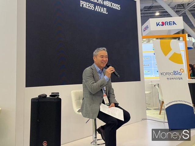 한국 바이오산업이 3~5년 안에 후발국가에 추월당할 수 있다는 우려가 나왔다. 사진은 바이오USA에서 관련 발언을 한 이승규 한국바이오협회 부회장. /사진=김동욱 기자
