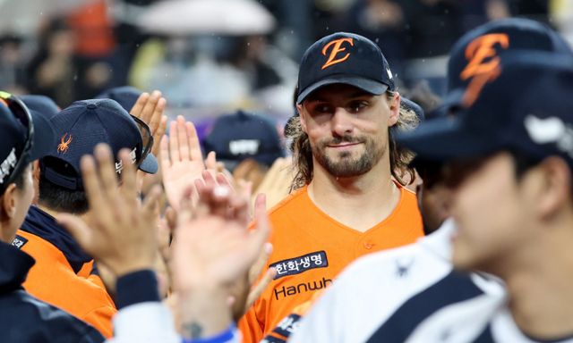 리그 1위 한화 이글스가 롯데 자이언츠와의 주중 3연전 첫 번째 경기 선발로 라이언 와이스를 예고했다. 사진은 한화에서 활약 중인 와이스의 모습. /사진=뉴스1