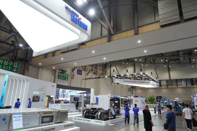 현대로템이 부산 국제철도기술산업전에 참가해 수소 밸류체인을 선보인다. /사진=현대로템