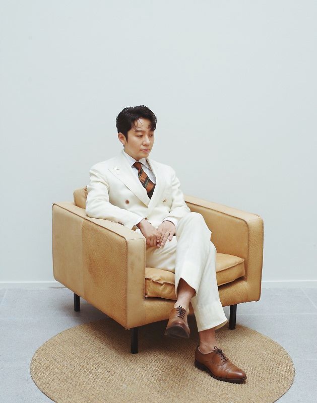 그룹 브라운아이드소울 멤버 겸 DJ 정엽이 결혼 5년만에 득남했다. 사진은 브라운아이드소울 멤버 정엽 프로필. /사진=뉴스1(넥스트트렌드 제공)