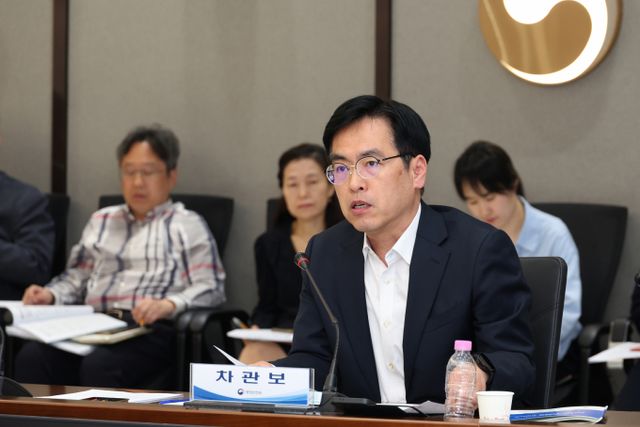 김민재 신임 행정안전부 차관 겸 장관 직무대행이 올해 장마와 관련된 대처 상황을 보고 받았다. 사진은 지난 4월 김 직무대행이 세종시 행정안전부 대회의실에서 열린 '2025년 공무원노조 정책협의체 킥오프회의'에 참석했던 모습. /사진=행정안전부