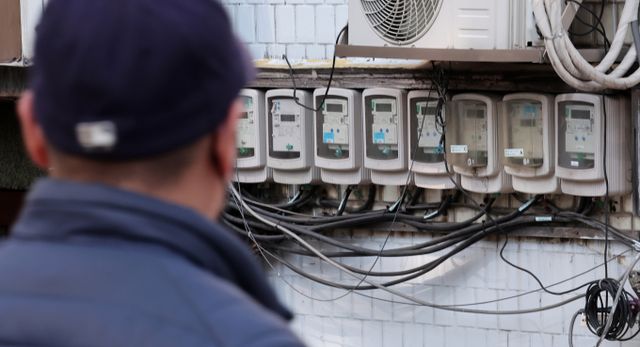 한국전력공사는 3분기 연료비조정단가를 ㎾h 당 5원으로 유지키로 했다. 사진은 서울 시내 상가밀집지역에 설치된 전기 계량기의 모습. /사진=뉴스1