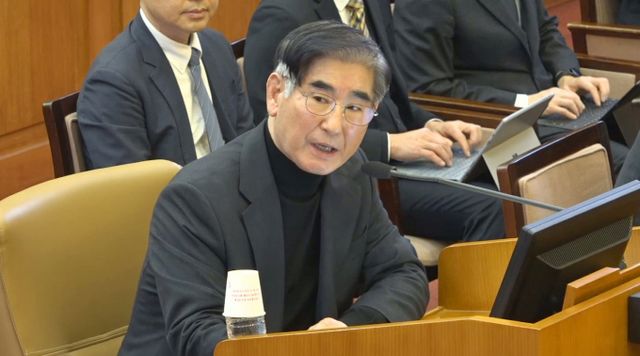 김용현 전 국방부 장관 측이 내란 특별검사(특검)가 재구속을 시도하자 구속영장 심문 재판부 구성원 전원에 대한 기피를 신청했다. 사진은 김 전 장관이 지난 1월23일 서울 종로구 헌법재판소에서 열린 대통령 탄핵심판 4차 변론기일에 증인으로 출석해 질문에 답변하는 모습. /사진=뉴시스(헌법재판소 제공)