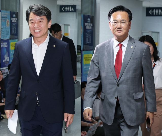 여야가 23일 국회 본회의 일정과 상임위원장 배분 등을 논의했으나 합의가 불발됐다. 사진은 더불어민주당 문진석(왼쪽), 국민의힘 유상범 원내수석부대표가 23일 서울 여의도 국회의원회관에서 본회의 일정 조정과 상임위원장 배분 협상 관련 회동을 위해 각각 입장한 모습. /사진=뉴스1