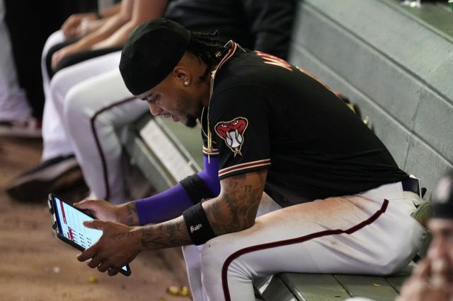 애리조나 다이아몬드백스 내야수 케텔 마르테를 조롱하고 별세한 선수의 어머니를 모욕한 관중이 메이저리그 모든 경기장에 출입 금지 처분을 당했다. 사진은 애리조나에서 활약 중인 마르테의 모습. /사진=로이터