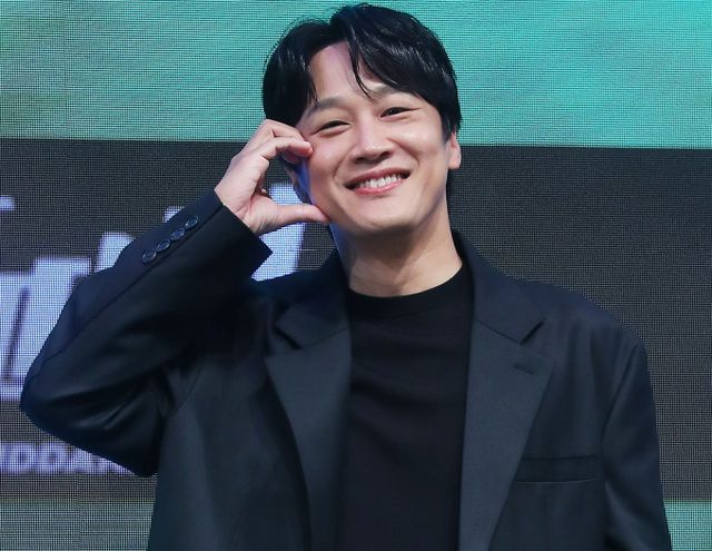 차태현이 빽으로 KBS 슈퍼탤런트가 됐다는 루머에 대해 언급했다. 사진은 지난해 10월 서울 영등포구 여의도동 KBS 아트홀에서 진행된 KBS 2TV 예능 '더 딴따라' 제작발표회에 참석한 배우 차태현. /사진=스타뉴스