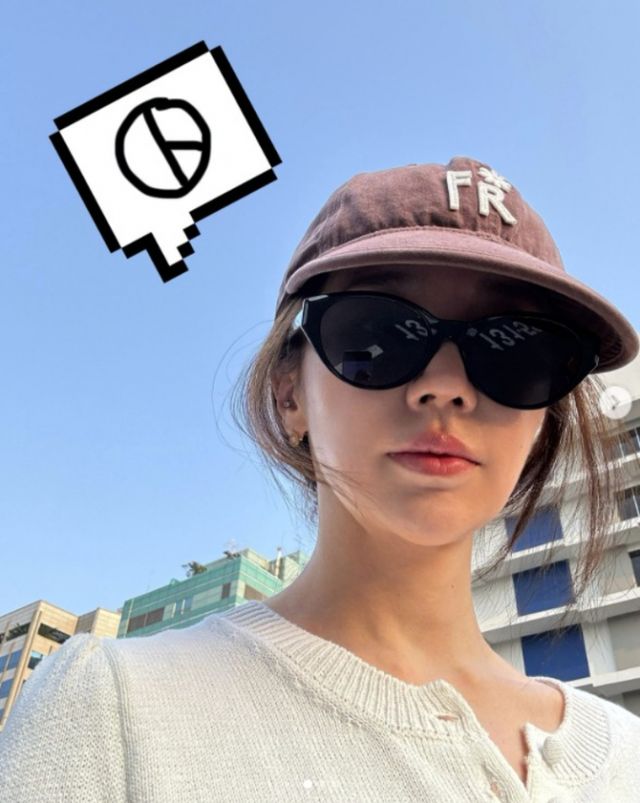 윤은혜가 제21대 대통령 선거 투표 인증샷을 남기며 투표 참여를 독려했다. /사진=윤은혜 인스타그램