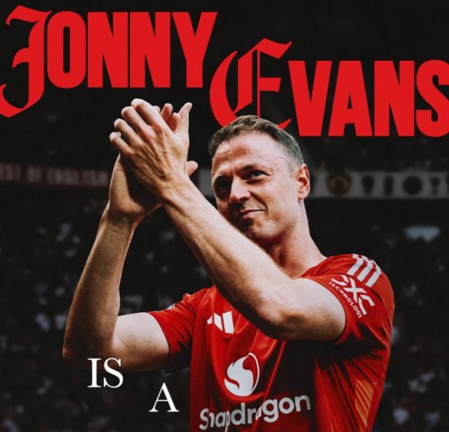 조니 에반스가 현역 은퇴와 함께 맨체스터 유나이티드의 행정가로 변신한다고 밝혔다. 사진은 현역 은퇴를 선언한 에반스의 모습. /사진=맨체스터 유나이티드 인스타그램 캡처