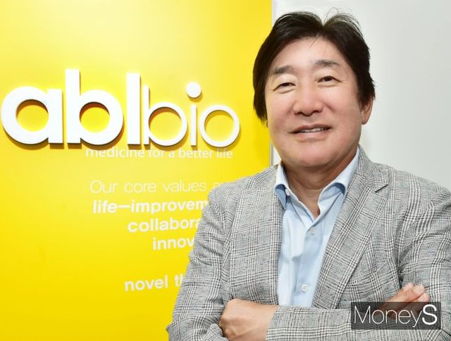 에이비엘바이오가 abl103의 삼중 병용요법에 대한 국내 임상 1b/2상 임상시험계획을 승인 받았다. 사진은 이상훈 에이비엘바이오 대표. /사진=임한별 기자 