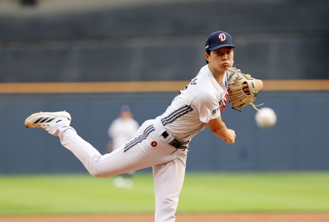 두산 베어스가 최민석을 필두로 3연패 탈출을 노린다. 사진은 두산에서 활약 중인 최민석의 모습. /사진=뉴시스 