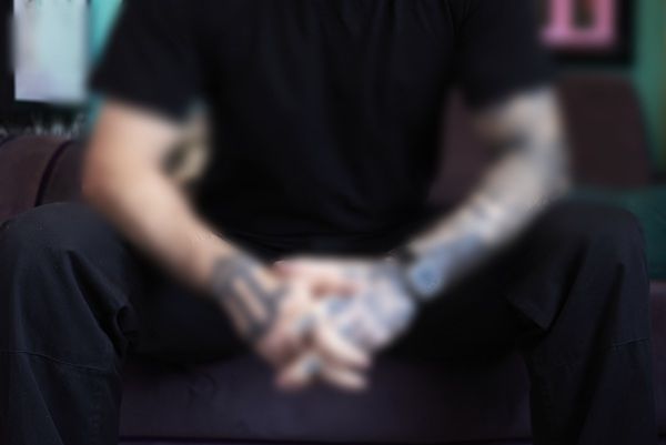 폭력조직에 몸담아 수의를 입은 채 법정에 선 30대가 출산을 앞둔 여자친구를 언급하며 재판부에 선처를 호소했다. /자료사진=클립아트코리아