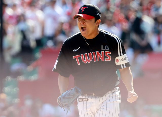 LG트윈스 송승기가 신인왕 수상에 도전한다. 사진은 LG에서 활약 중인 송승기의 모습. /사진=뉴스1 