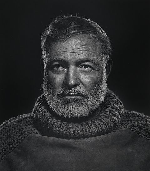 1961년 7월2일 미국 대문호 어니스트 헤밍웨이가 숨졌다. 사진은 유섭 카쉬가 촬영한 헤밍웨이의 모습. /사진=뉴시스(뉴벤처엔터테인먼트 제공)