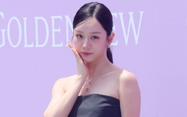 사진은 지난달 18일 서울 성동구 MM성수에서 열린 골든듀 'NEWS ICONS' 팝업행사에서 포즈를 취한 가수 겸 배우 혜리. /사진=뉴시스