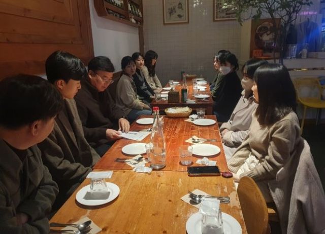 수원시 장안구, '제2회 민원의 날' 맞아 민원 담당 공무원 격려