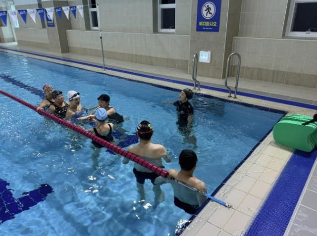 시흥도시공사, 수영 일일체험 무료교육 진행