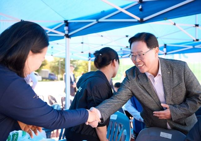 강수현 양주시장, ‘광적면 한마음 축제’ 참석ⵈ 관계자 격려