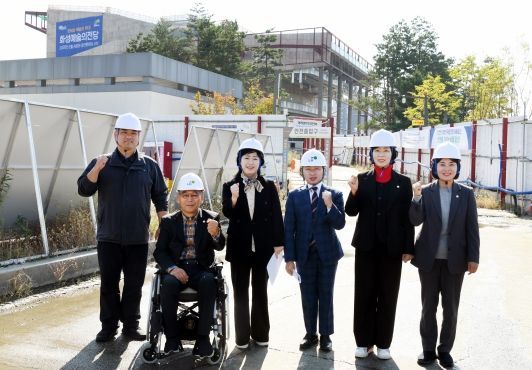 건립현장 방문 문화복지위원회 단체사진