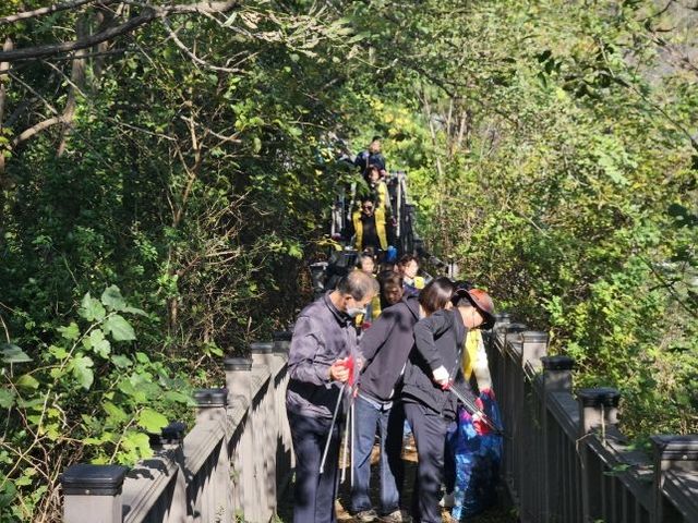 정왕3동 오이도 살막공원, 관계단체와 합동 환경정화 구슬땀