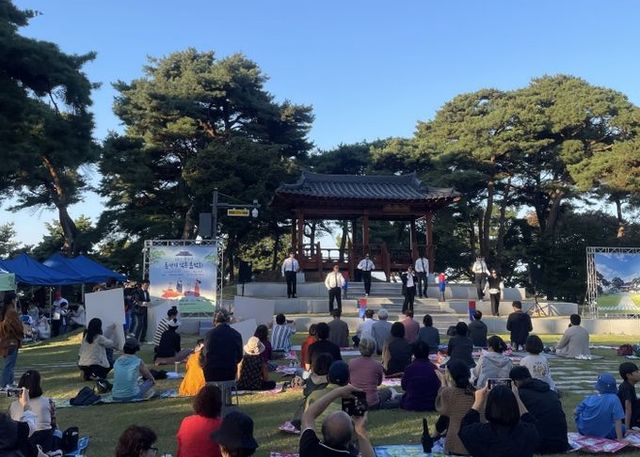 ‘팽성읍 부용산 관가정’ 뜨겁게 달궈